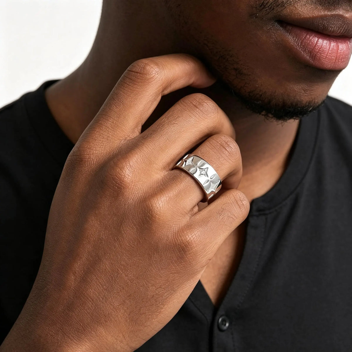 Stainless Steel Wide Band Star Ring for Men,Cubic Zirconia Five Pointed Star Rings,Vintage Punk Unisex Finger Ring Jewelry Gift
