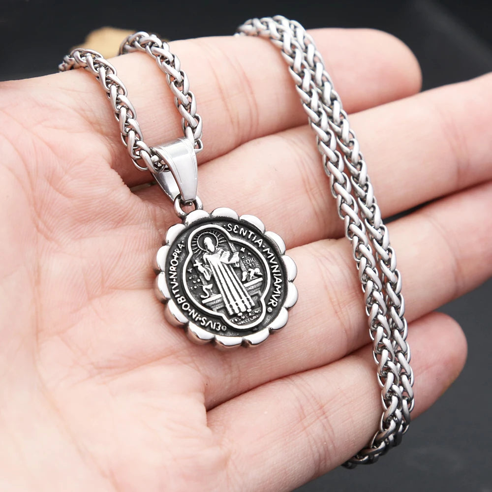 PENDRA Benedictus Vintage Catholic Saint Benedict Pendant