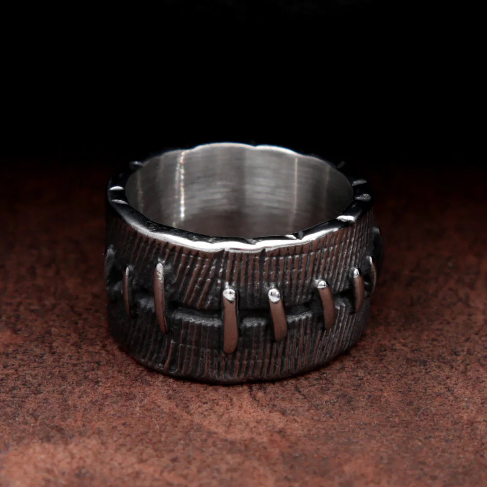PENDRA Chimera Biker Gothic Ring
