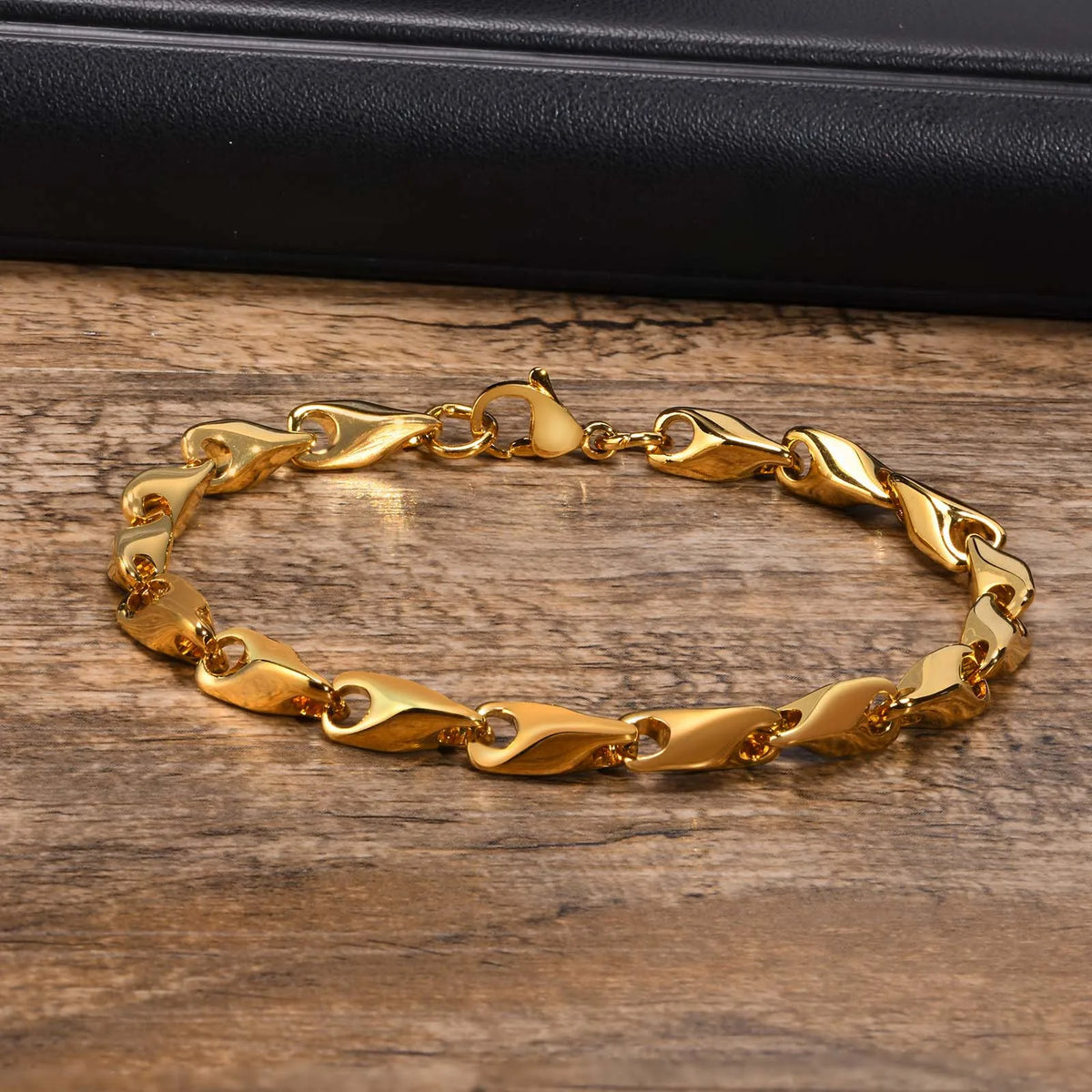 6.4mm Wide Link Chain Bracelets for Men, New Fashion Waterproof Stainless Steel Chains Wristband Gift for Him Jewelry