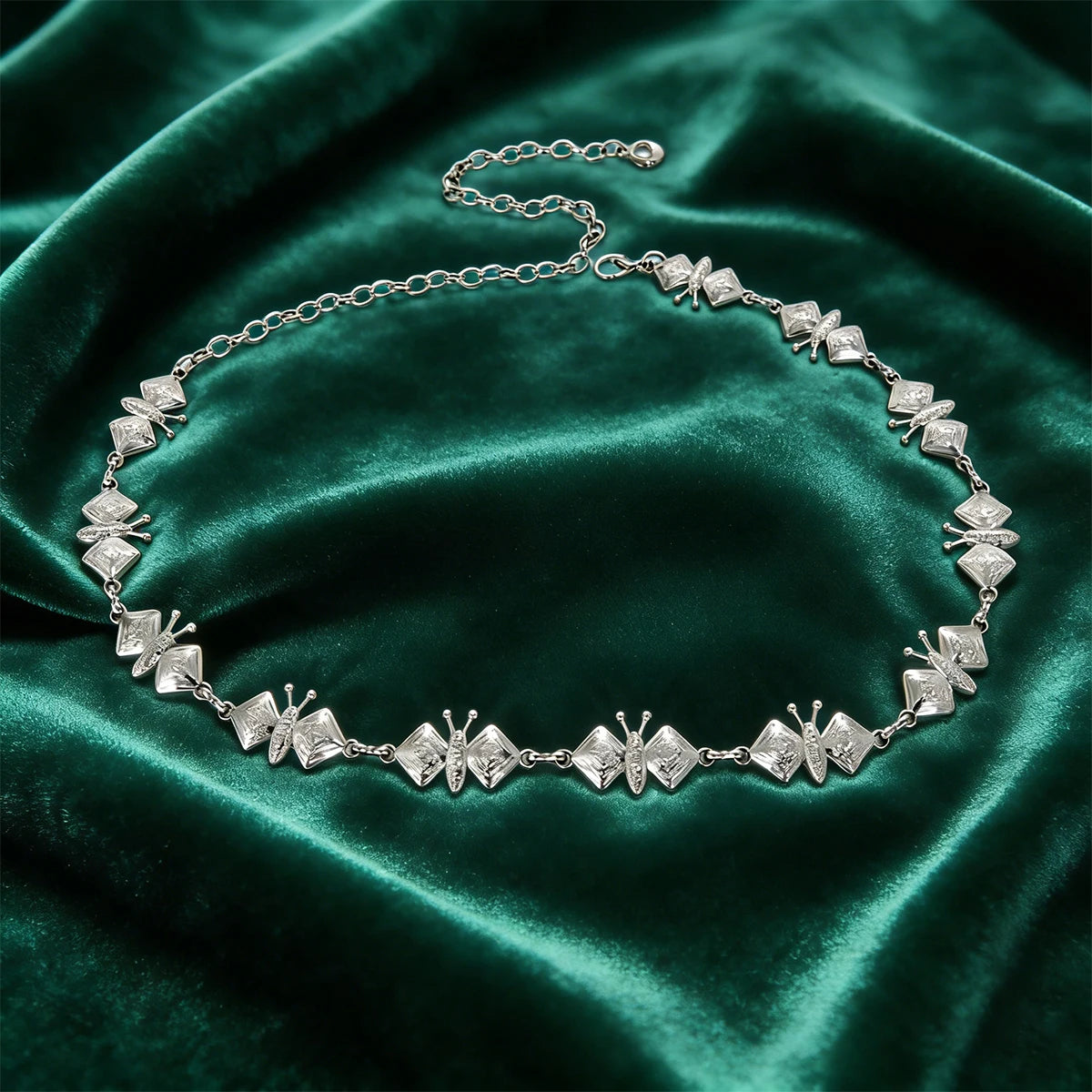 PENDRA Celesina Gold Luxury Waist Chain Belt