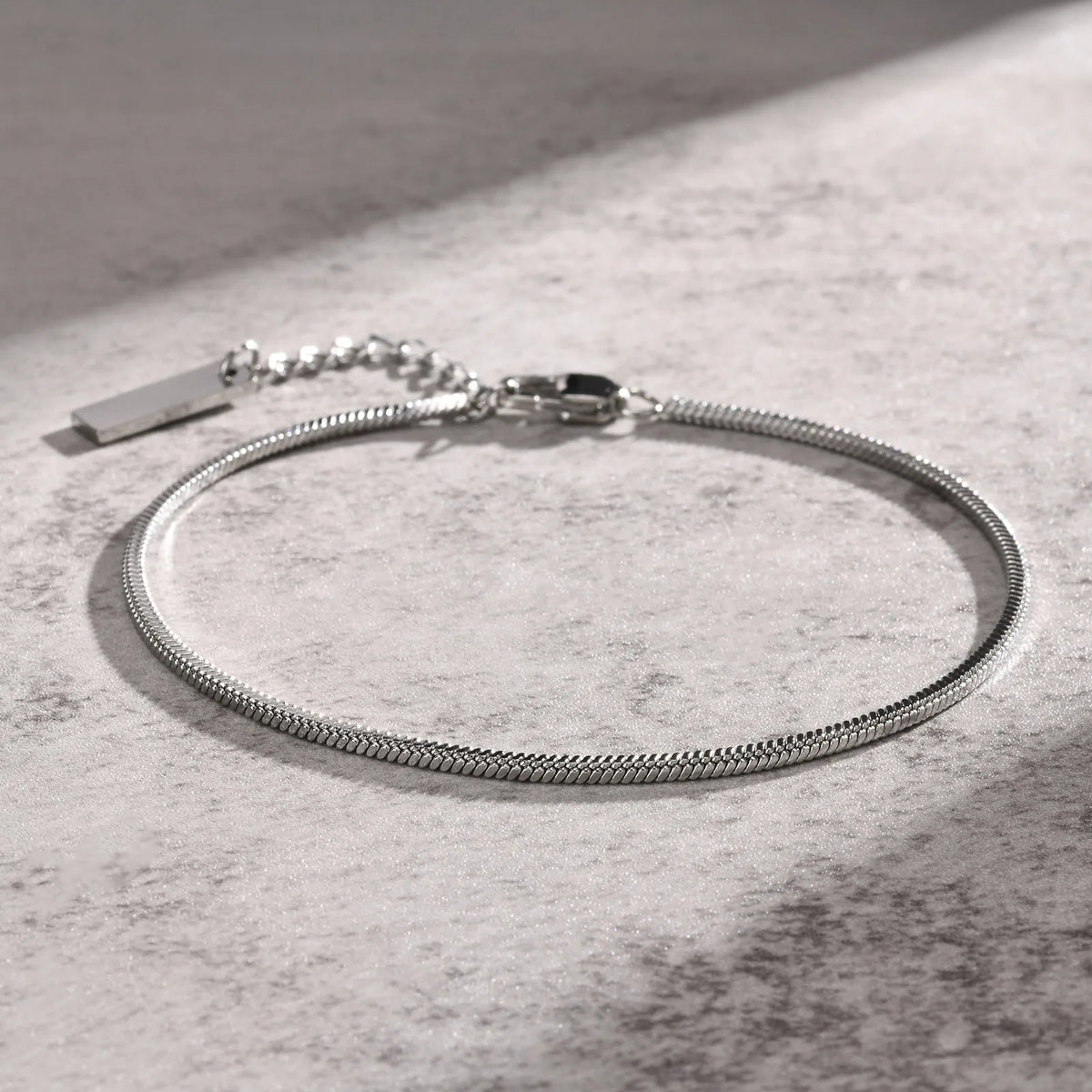 PENDRA Square Snake Bracelet