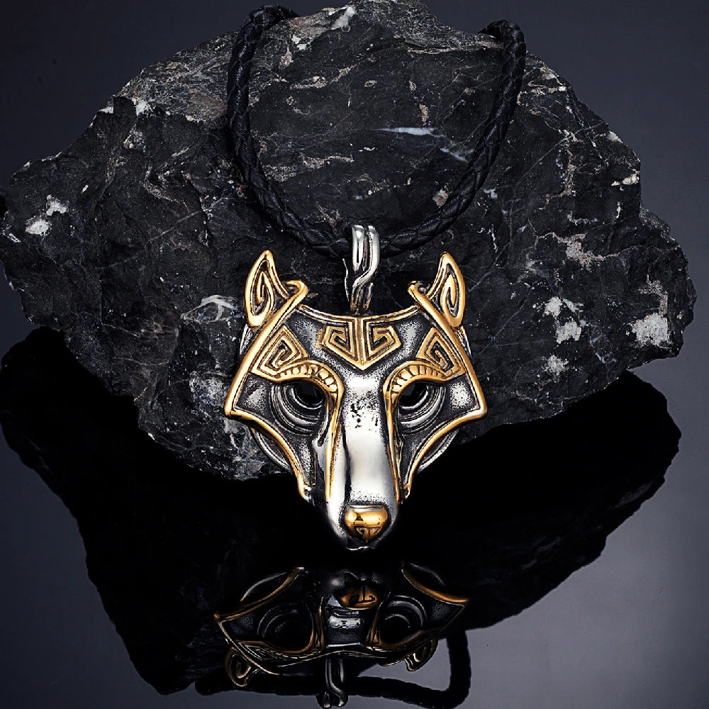 PENDRA Wolf Norse Celtic Necklace