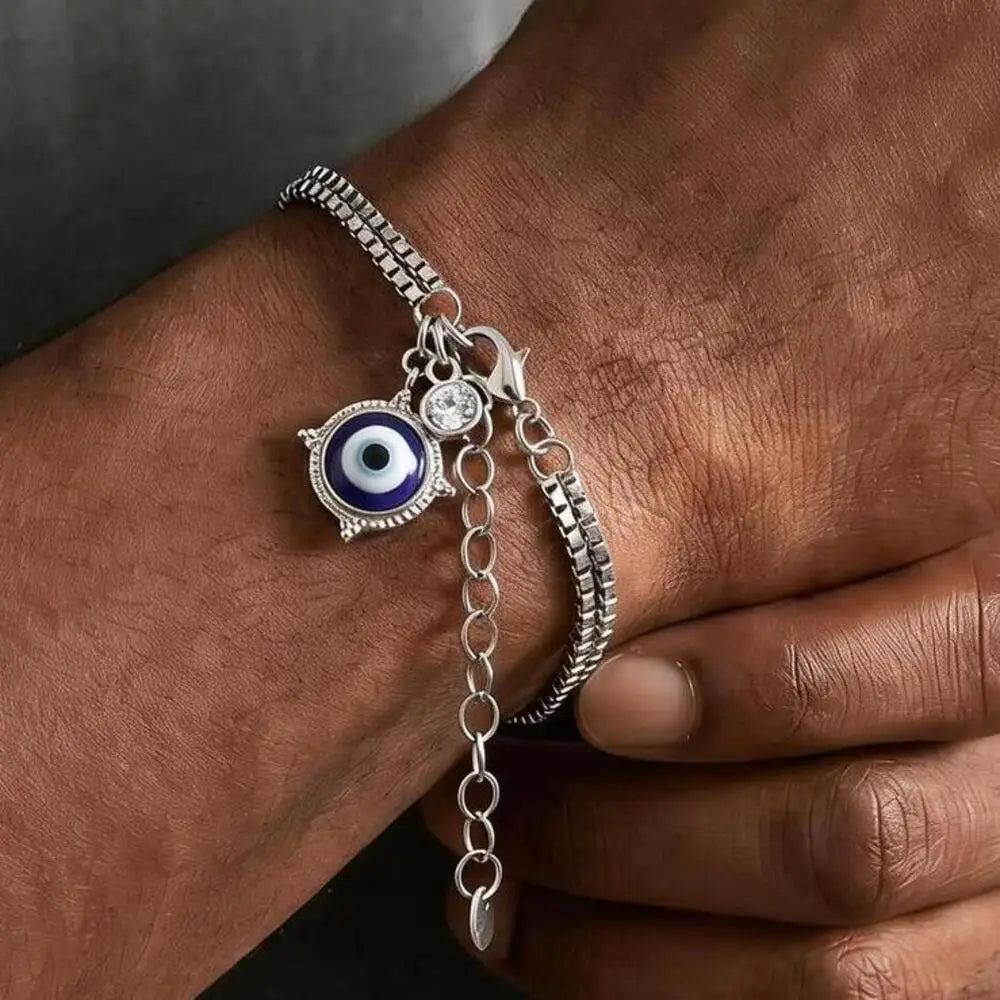 PENDRA Square Box Evil Bracelet