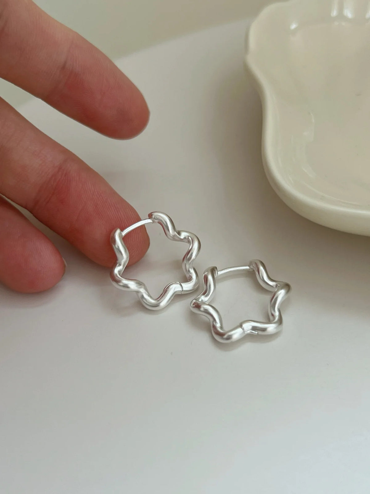 PENDRA Hollow Out Flower Hoop Earrings