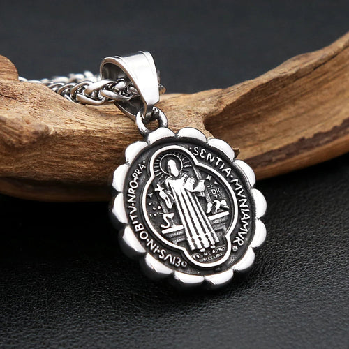 PENDRA Benedictus Vintage Catholic Saint Benedict Pendant