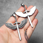 PENDRA Ulinora Pendant Necklace