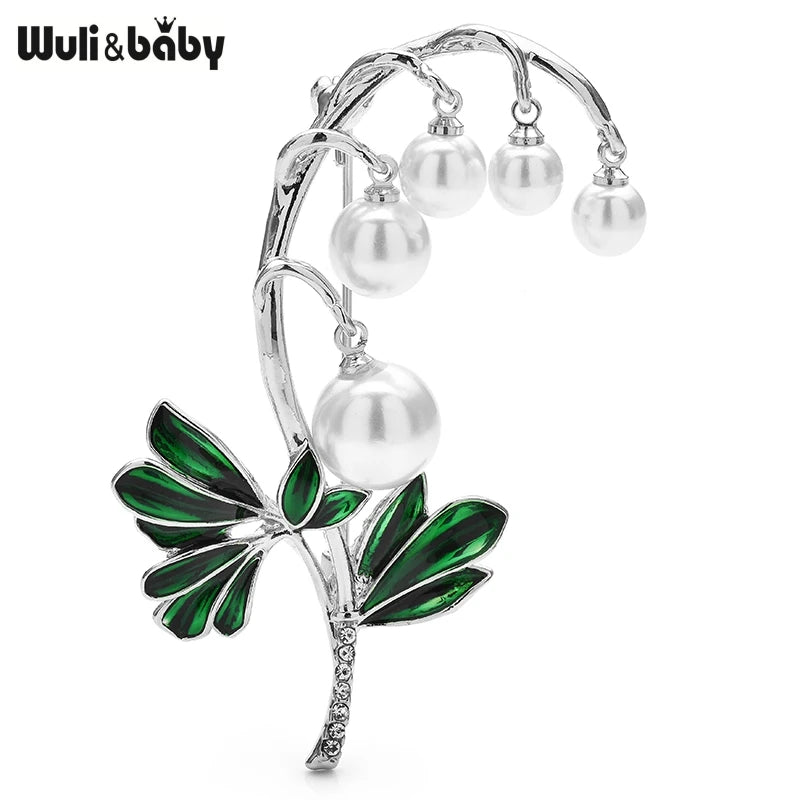 PENDRA Enkiana Enkianthus Chinensis Pearl Flower Brooch