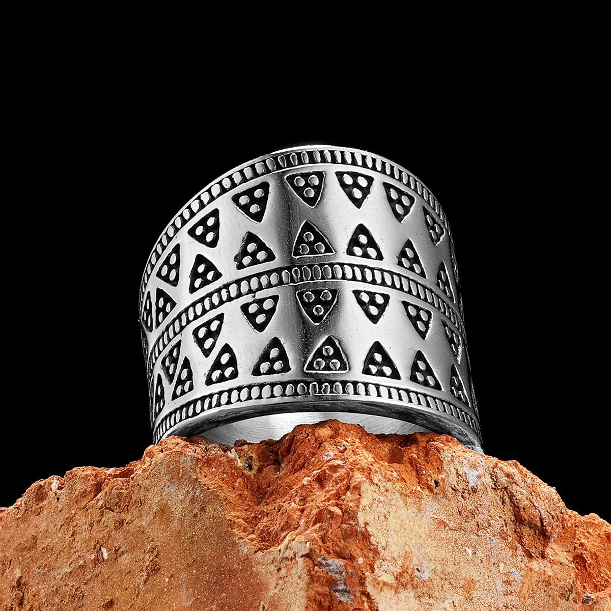 PENDRA Aesthetic Geometry Triangle Steel Ring
