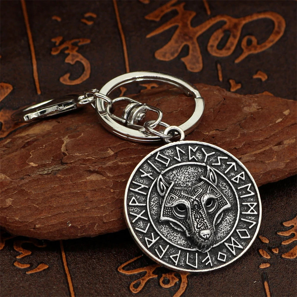 PENDRA Wolf Norse Vegvisir Necklace