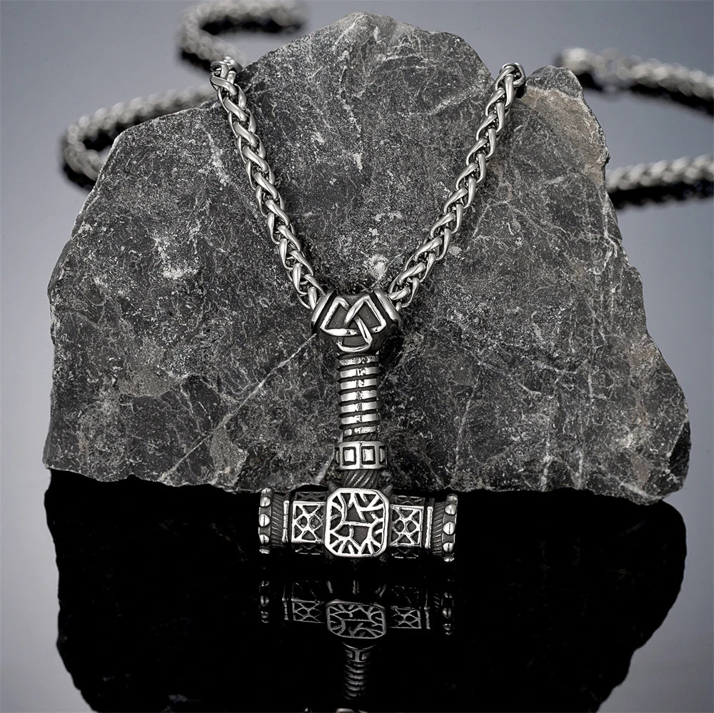 PENDRA Rune Vintage Pendant Necklace