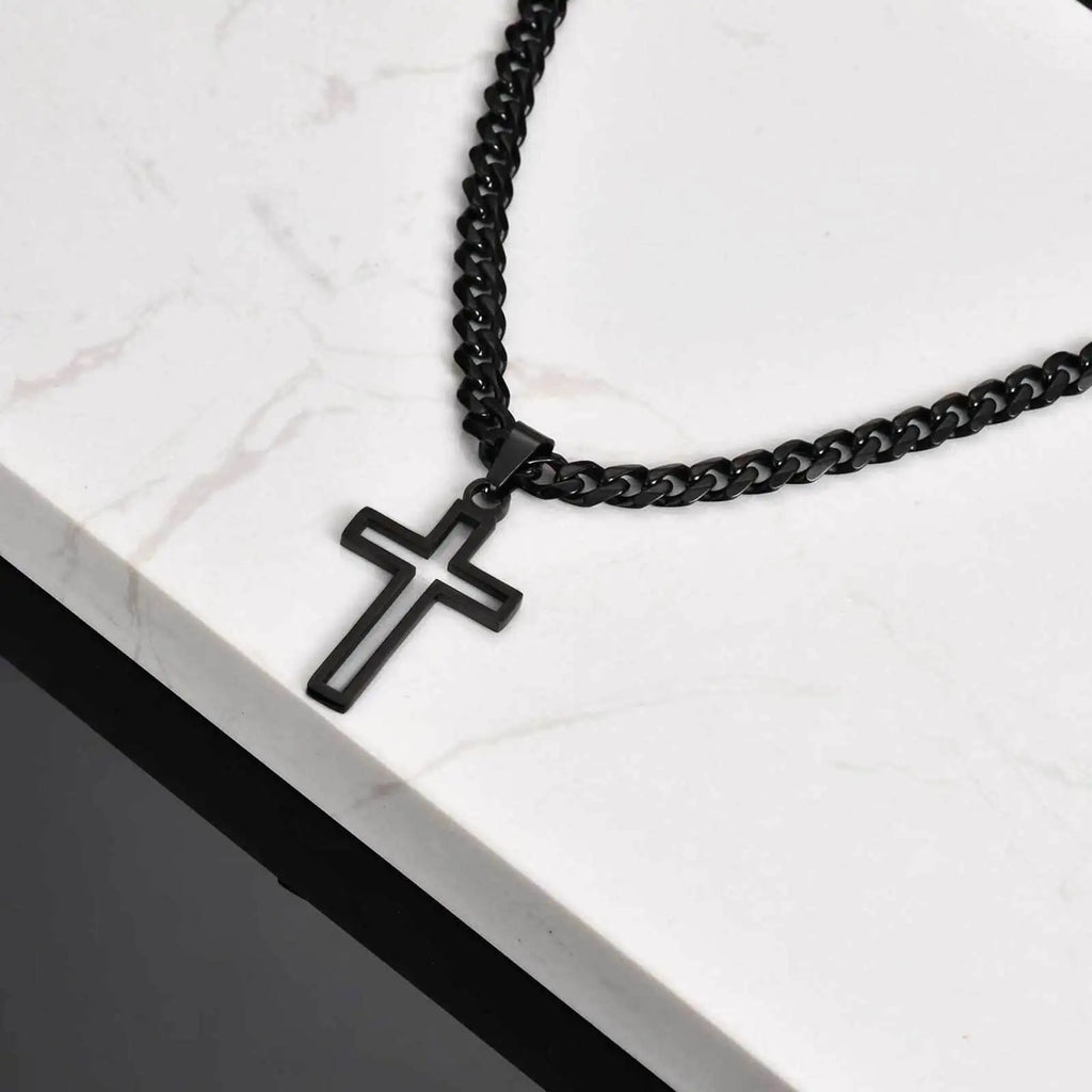 PENDRA Cross Basic Pendant Necklace