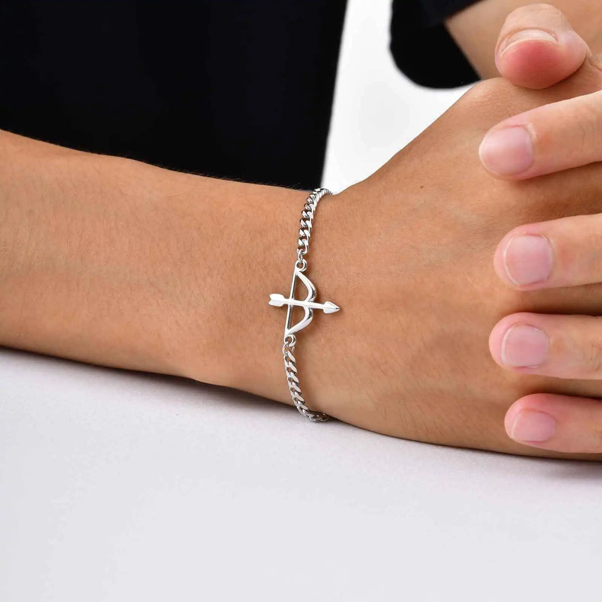 PENDRA Arrow Curb Bracelet