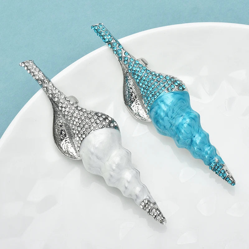 PENDRA Conchella Charming Conch Brooch