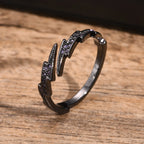 PENDRA Ovalora Zircon Stone Ring