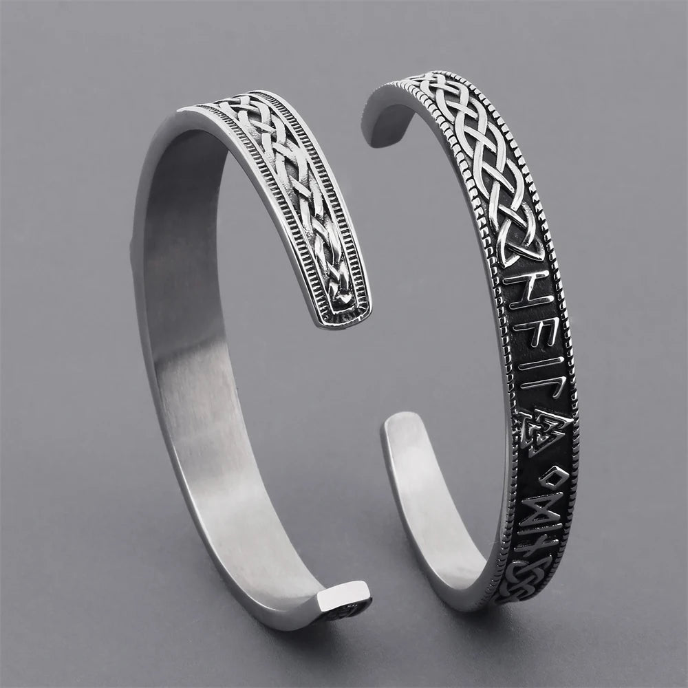 PENDRA Celtic Knot Rune Hammer Bracelet