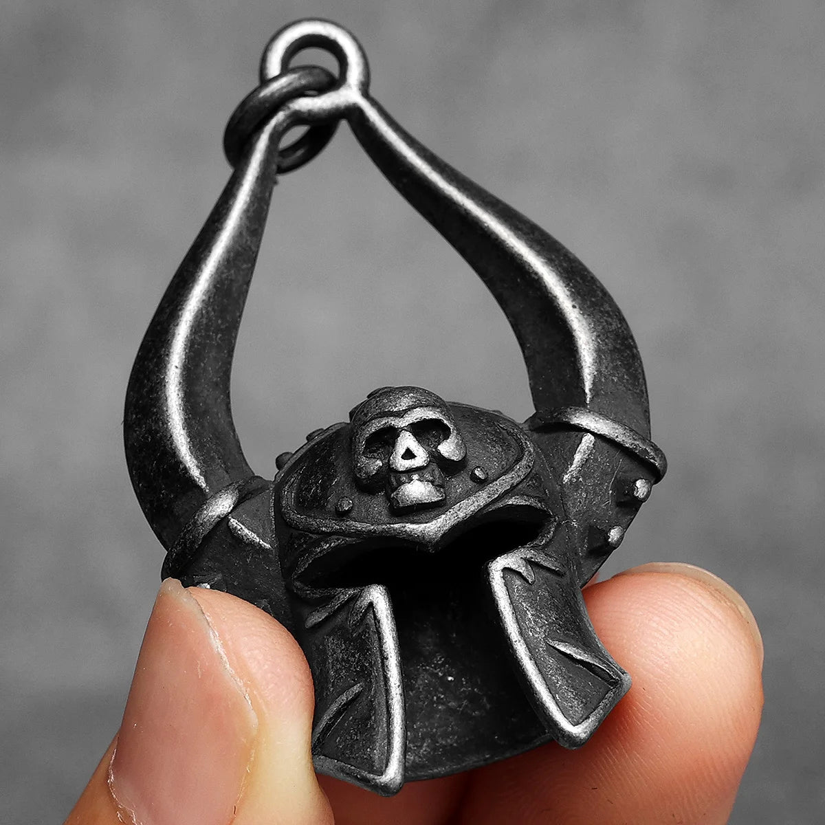 PENDRA Solamond Skull Motif Necklace