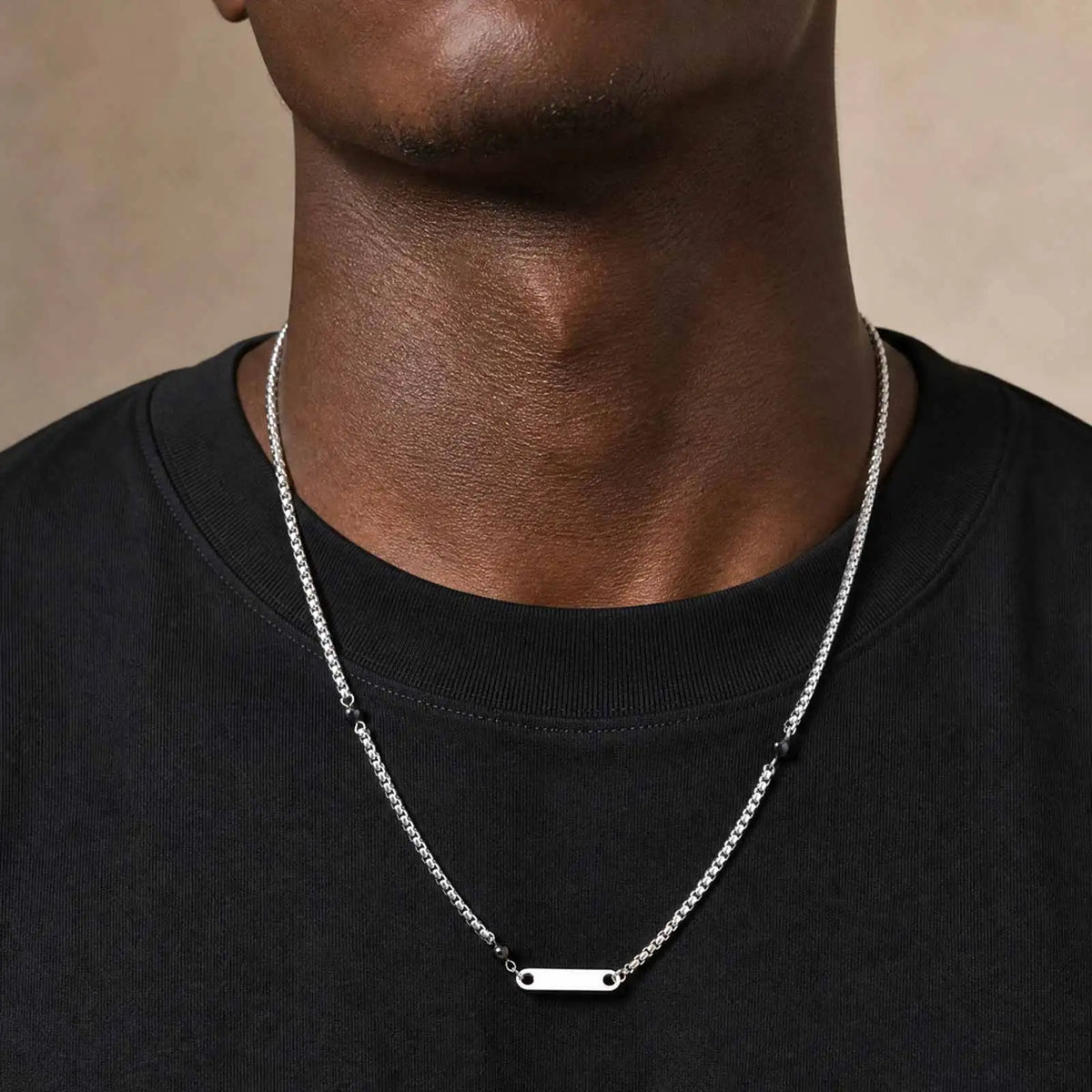 PENDRA Onyx Stone Chain Necklace