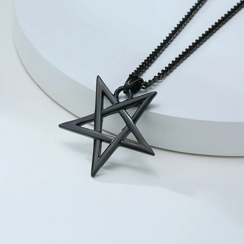 Star of David Necklaces for Men Boys,Waterproof Stainless Steel Five-pointed Star Pendant Collar,Retro Amulet Jewelry Gifts