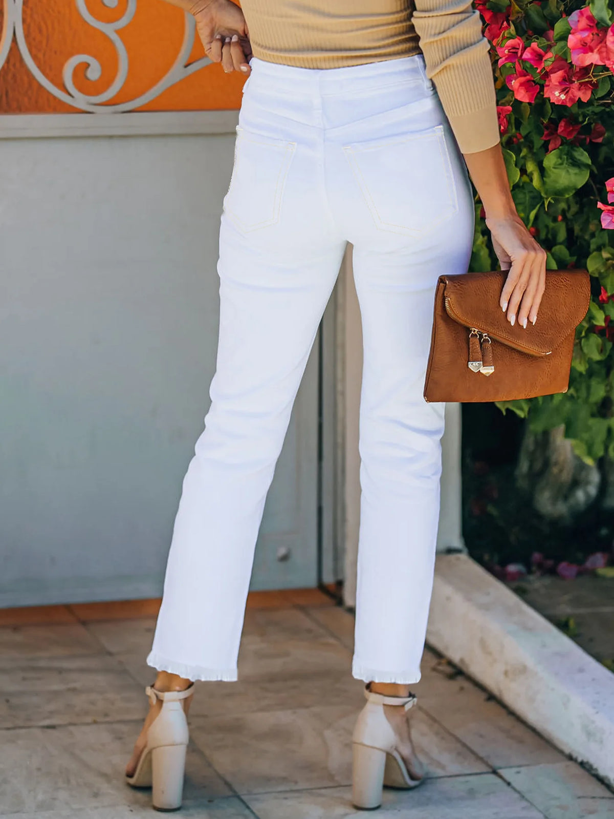 2026 New Fashionable White Straight Tube Pure White Casual Style Zipper Button Closed Jeans, Women's Jeans and Clothing