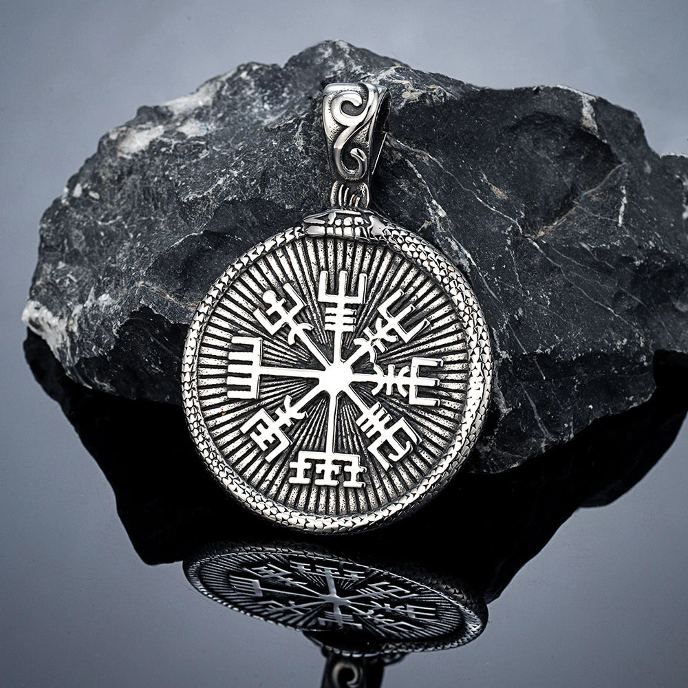 PENDRA Norse Vintage Necklace