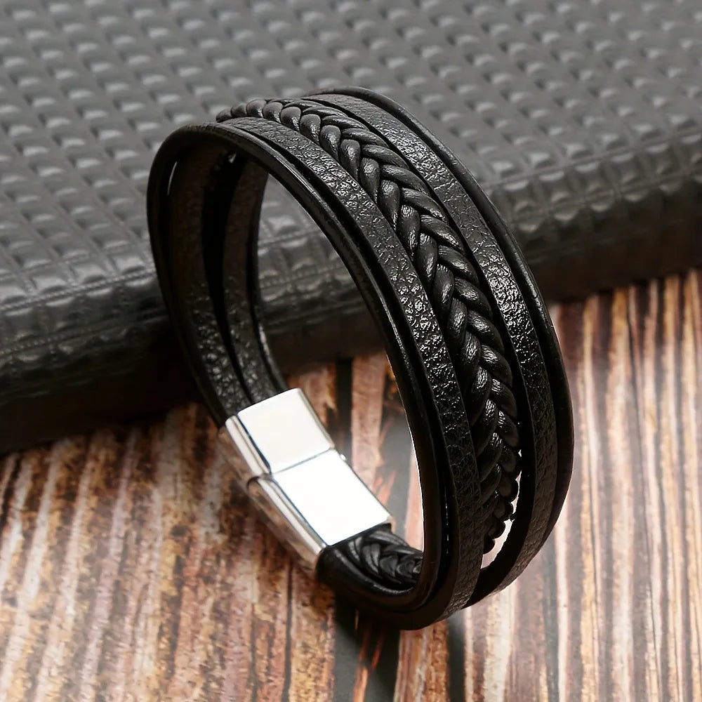 PENDRA Aevmire Braided Leather Bracelet