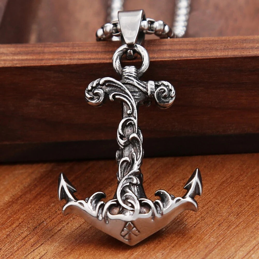 PENDRA Vikinganchor Nordic Anchor Pendant Necklace