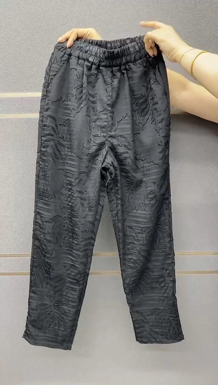 Lace hollowed out cropped pants women summer 2024 thin slim small foot Harlan pants loose and high waist versatile casual pants