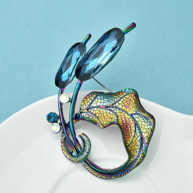 PENDRA Floracircle Crystal Circle Flower Brooch