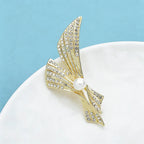 PENDRA Pearline Pearl Brooch