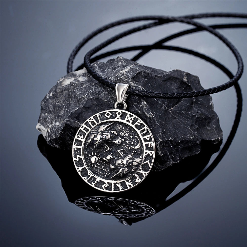 PENDRA Celtic Knot Rune Vintage Necklace