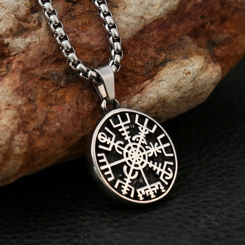 PENDRA Compassmini Small Viking Compass Pendant