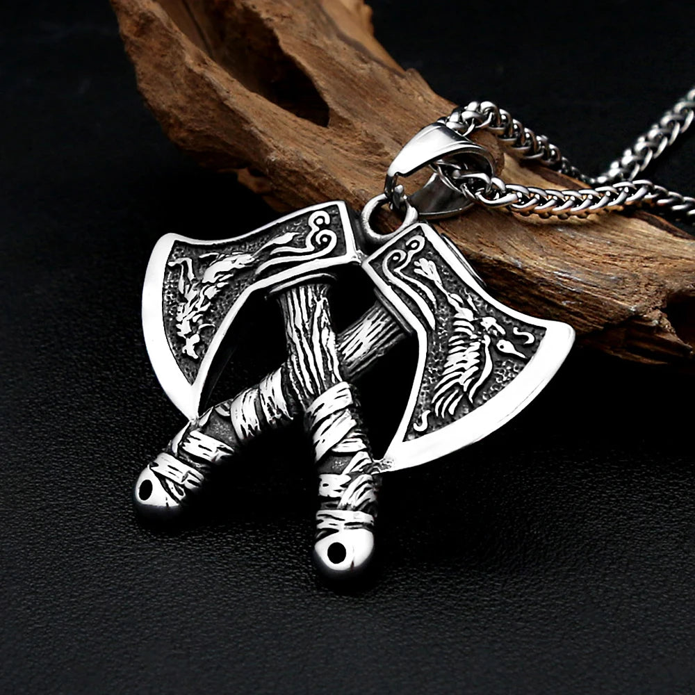 PENDRA Vikingaxe Vintage Double-Edged Axe Pendant Necklace