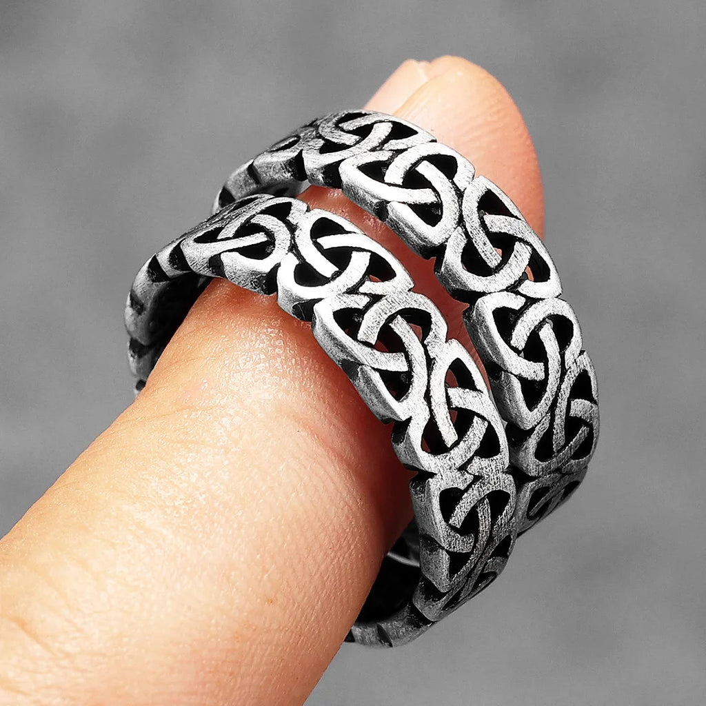 PENDRA Celtic Knot Rock Steel Ring