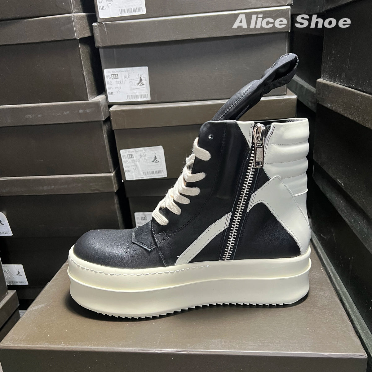 PENDRA Black Geobasket Black Leather 6cm Platform Zip Edition 2 Ankle Boots