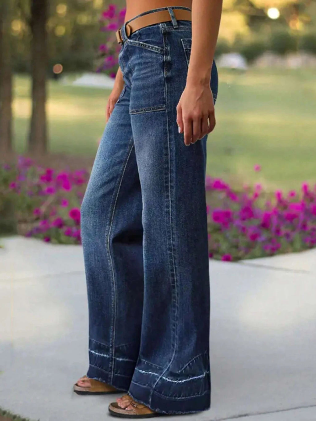 PENDRA Waisted Elastic Wide Jeans