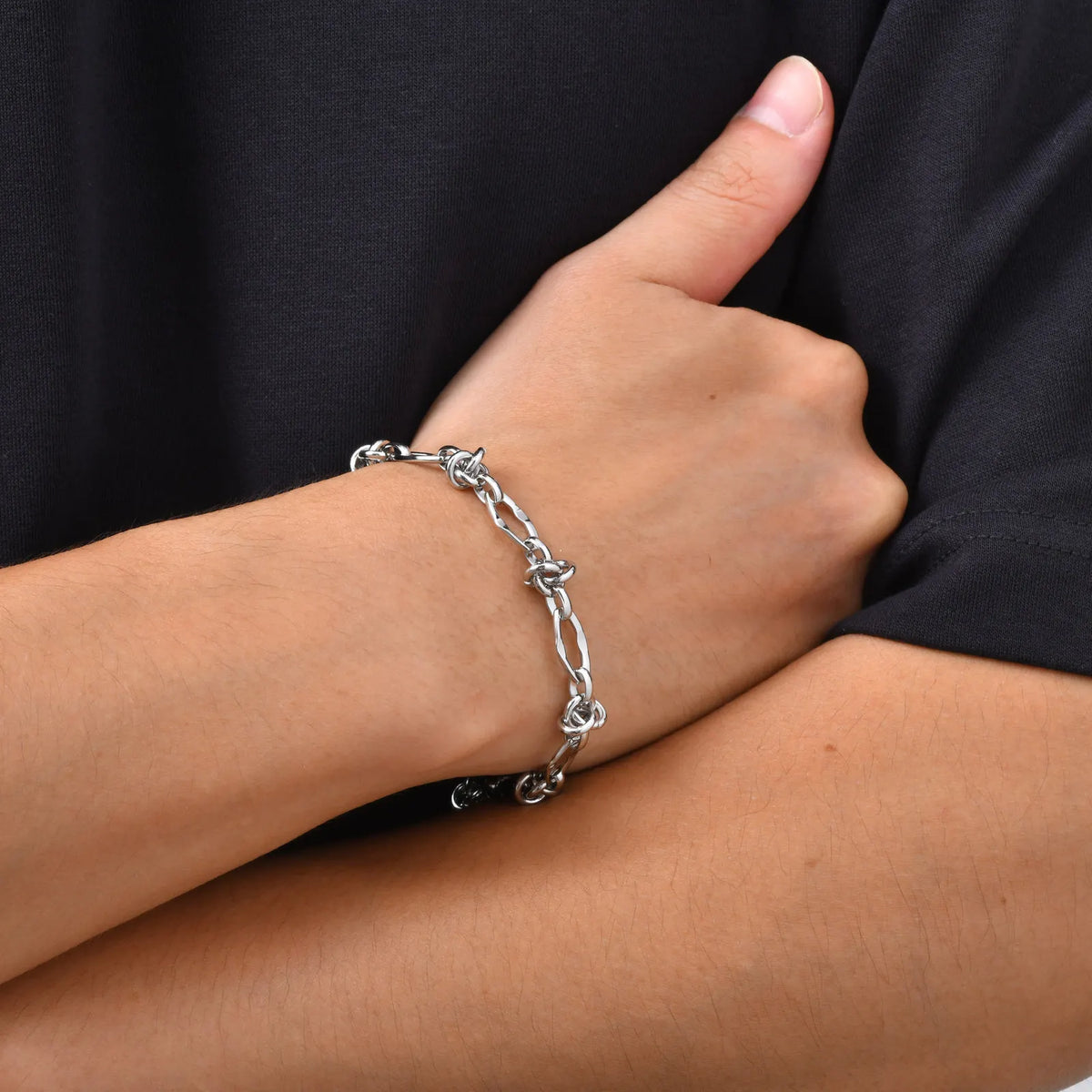 PENDRA Rock Thorn Bracelet