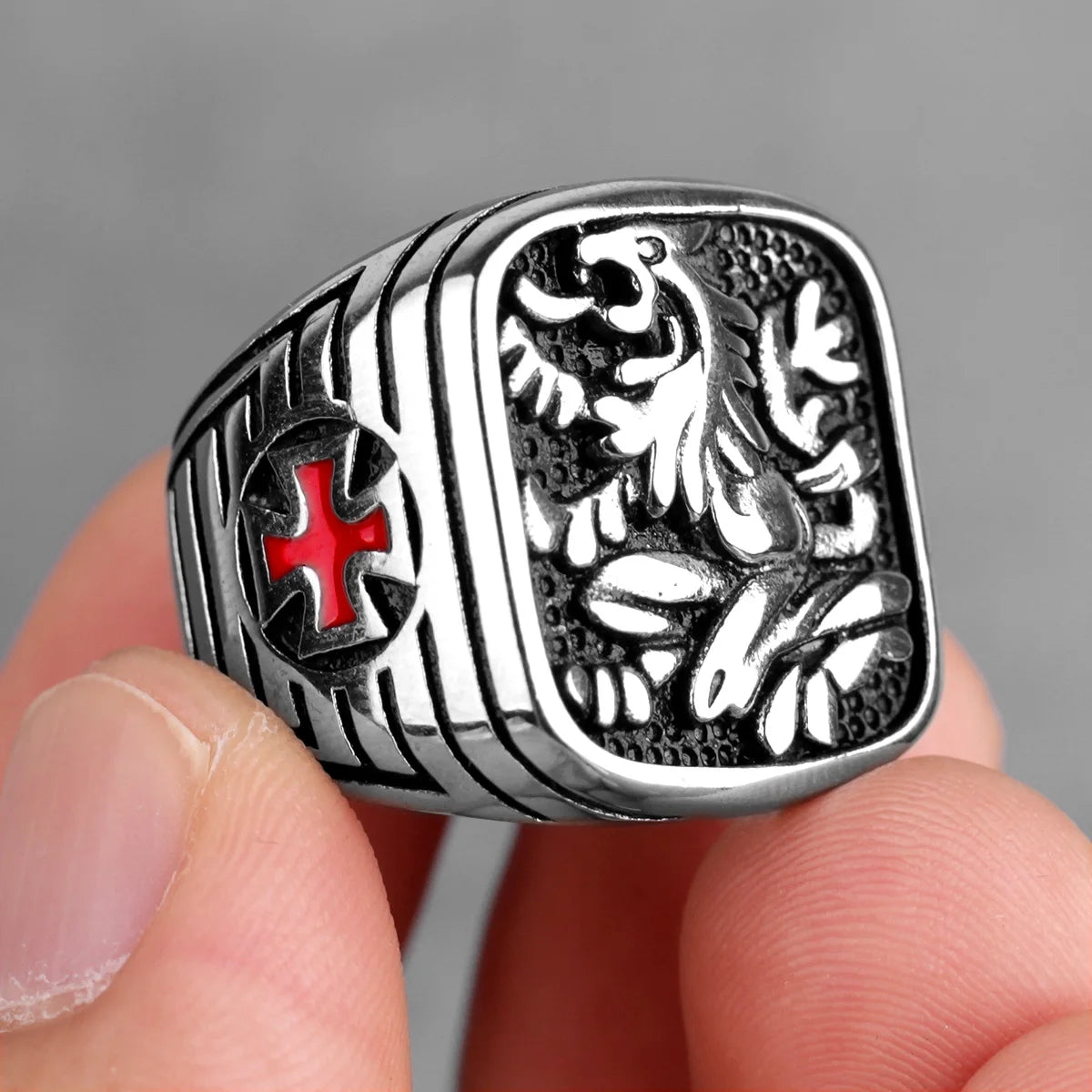 PENDRA Royal Lion Religious Steel Ring