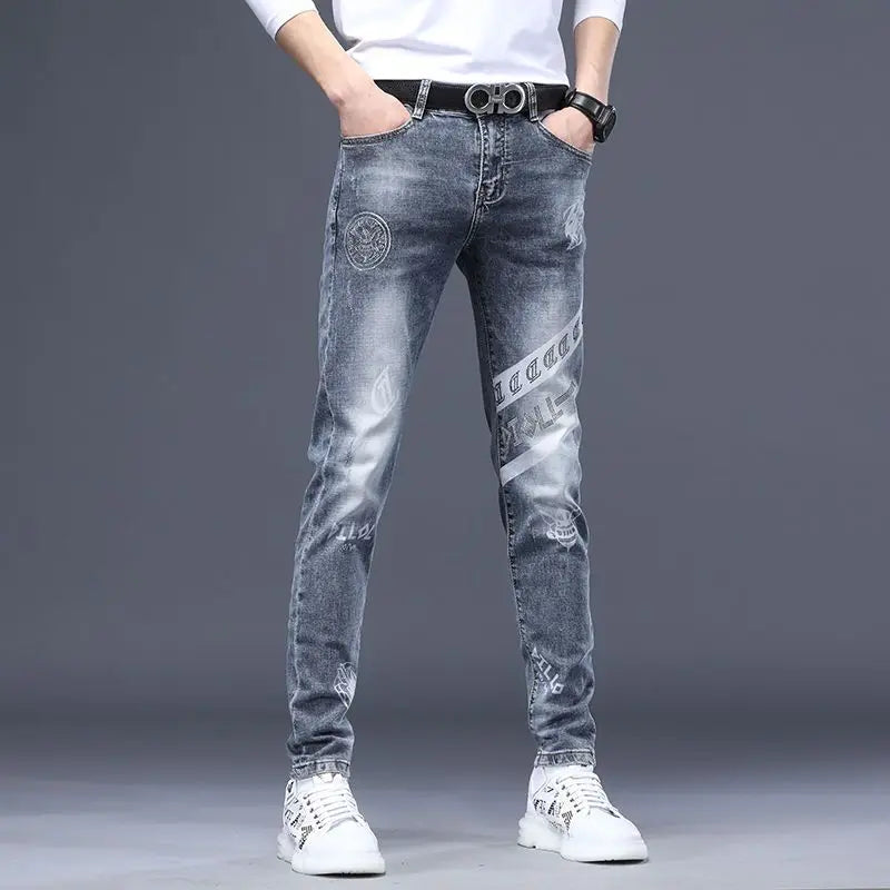 Hot Sale Men's Luxury Jeans Streetwear Denim Pants Punk Distressed Hole Tiger Embroidery Patches Stretch Skinny Ripped Trouser