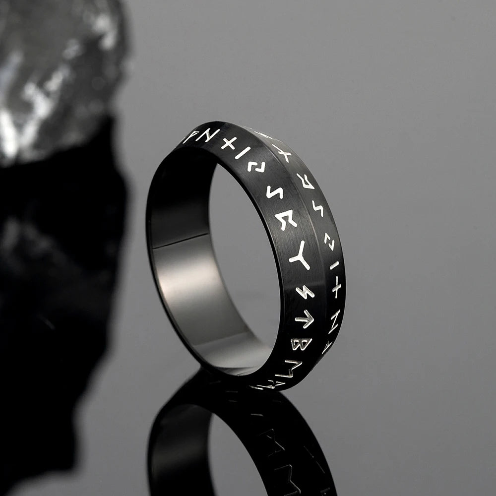 PENDRA Rune Silver Ring
