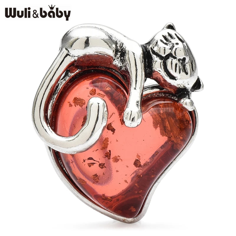 Wuli&baby Cute Vintage Heart Cat Brooches 2-color Metal Animal Love Brooch For Women's Clothes Backpack Pins Badge Gifts
