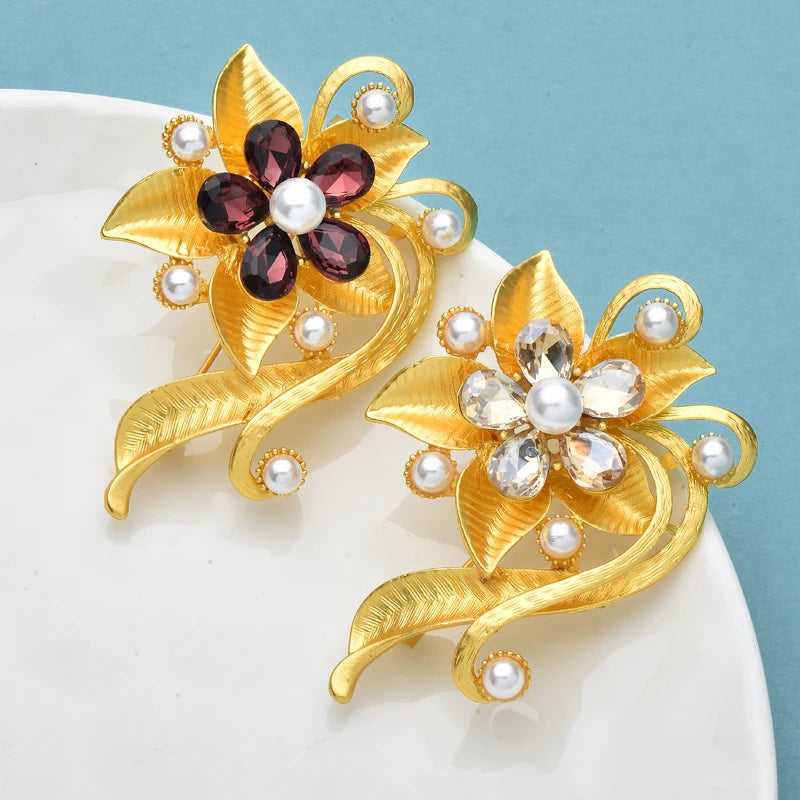 PENDRA Aurelia Gold-Color Flower Brooch