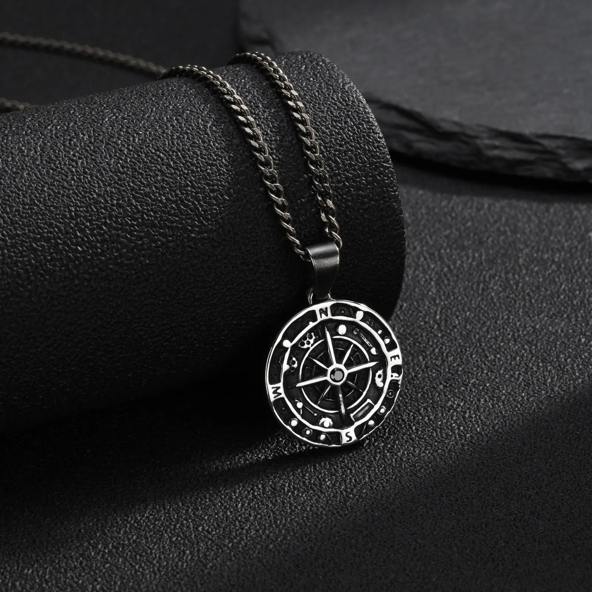 PENDRA Compass Antique Pendant Necklace