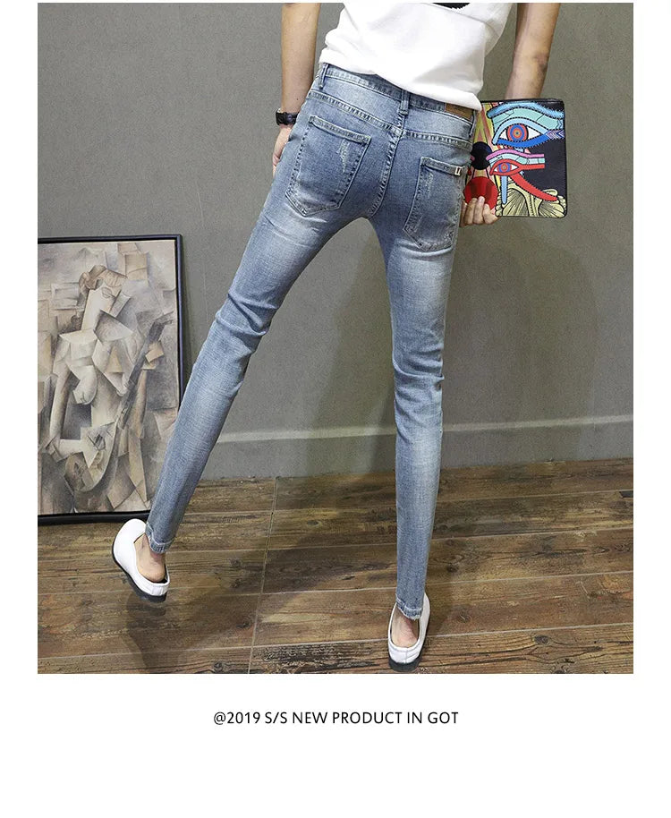 Light-colored Distressed Denim Cropped Trousers For Men Personality Slant Pocket Design, Embroidered Slim-fit Pencil Trousers