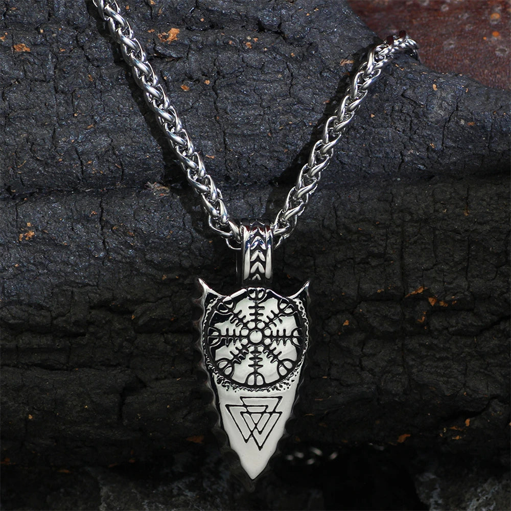PENDRA Compass Vintage Necklace