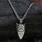 PENDRA Compass Vintage Necklace