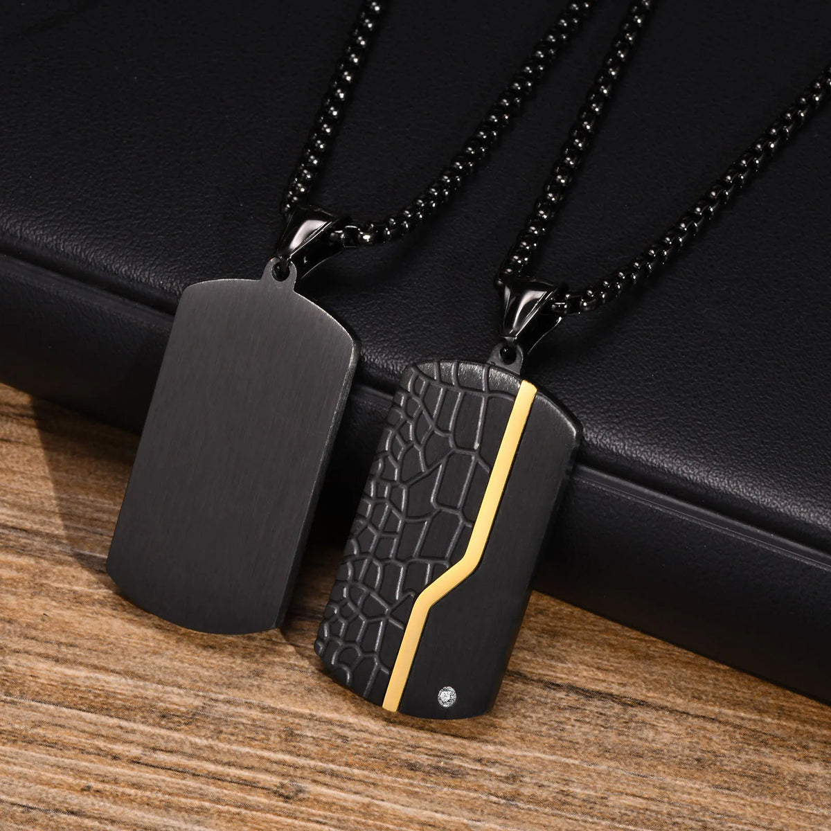 Stylish Mens Pendant Necklace,Stainless Steel Dog Tag Necklaces,Trendy Jewelry Gifts for Husband Father Son BBF