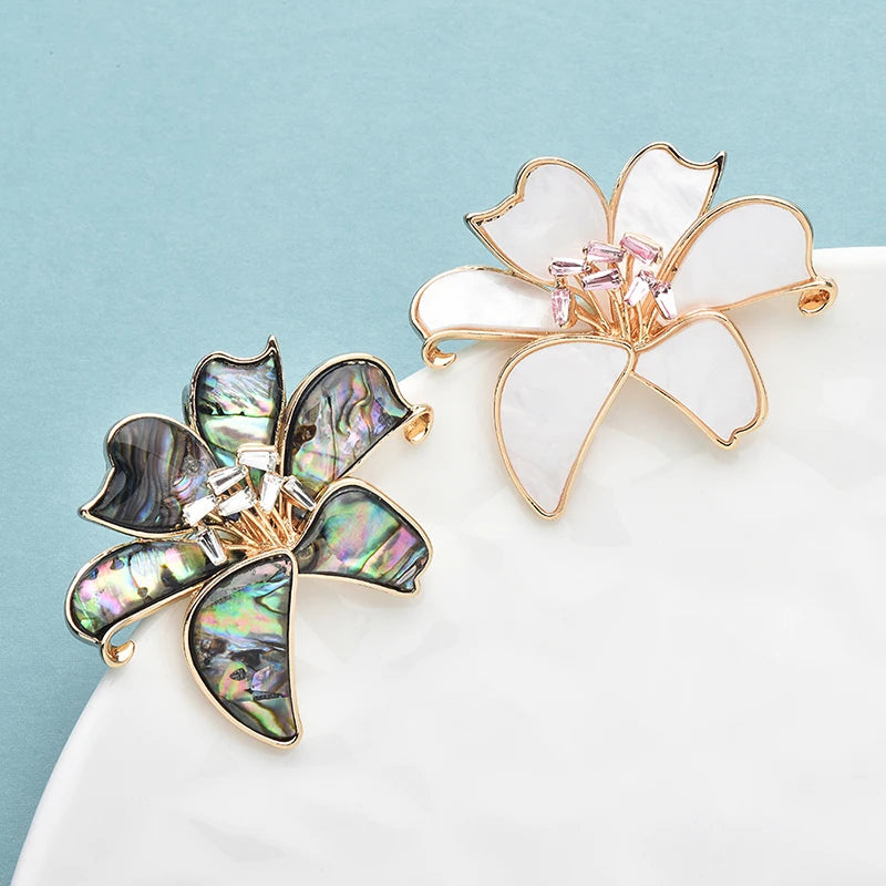 PENDRA Shellia 2-Color Shell Flower Brooch