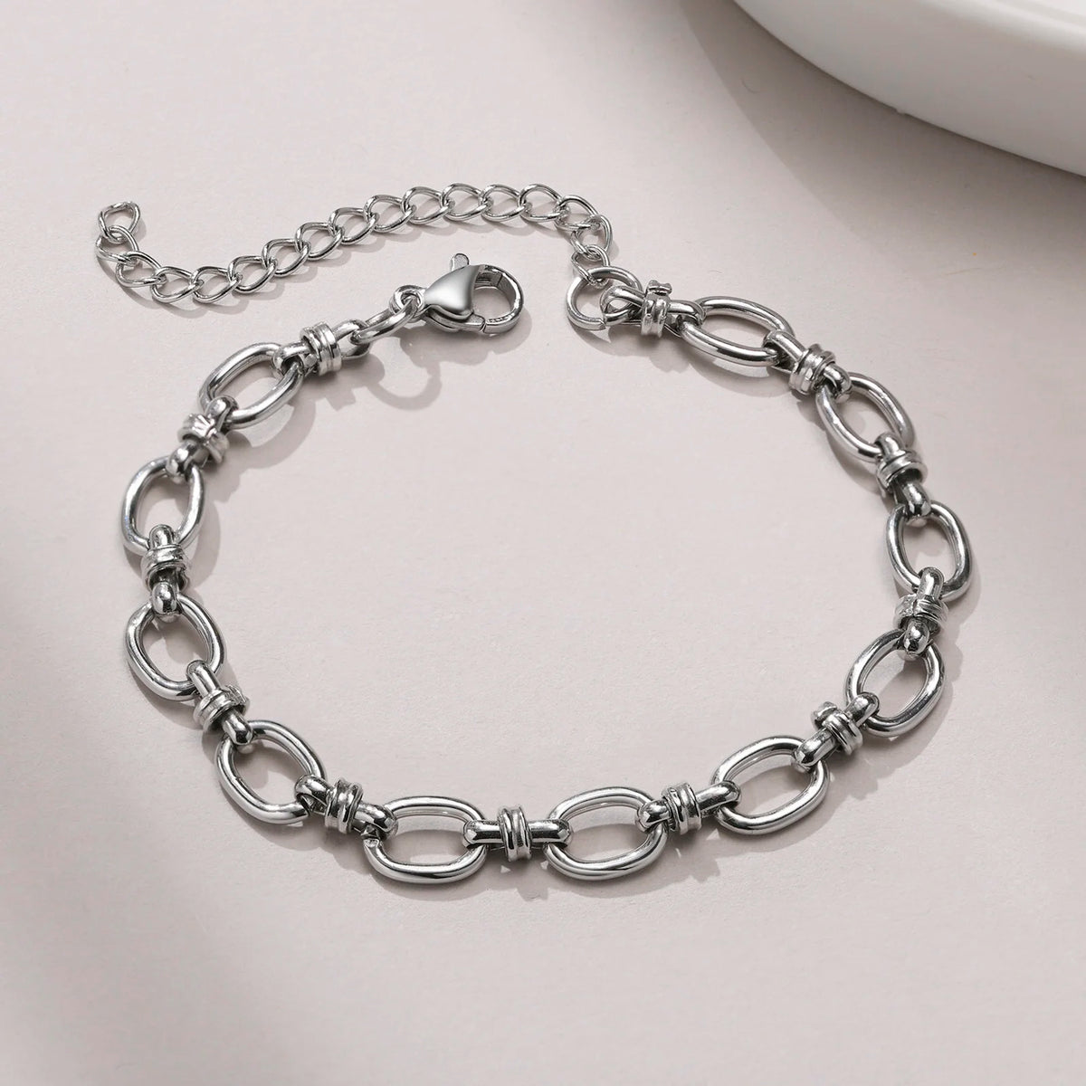 PENDRA Cross Bracelet