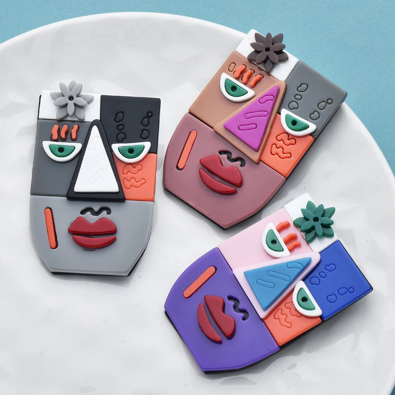PENDRA Acrylic Art Face Brooch